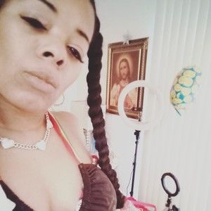 Meet your Posher, Sonya